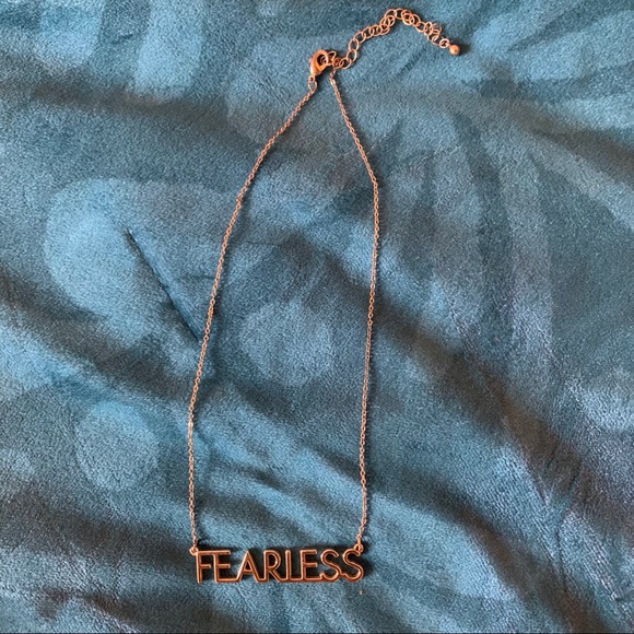 Fearless necklace - Picture 1 of 1